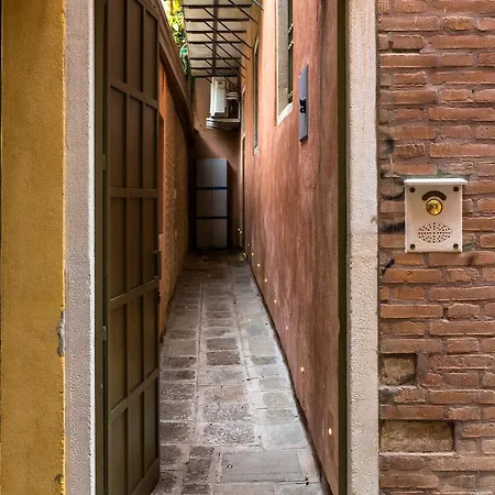 Al Mercato Di Rialto 威尼斯